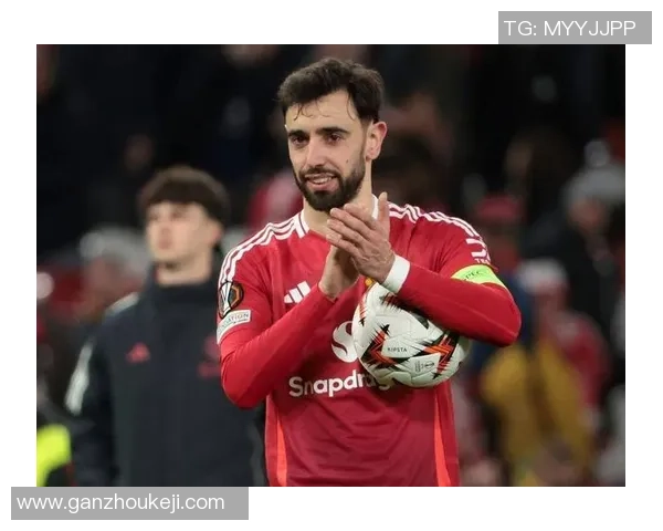 足球明星吉姆的精彩瞬间与独特魅力全景展示